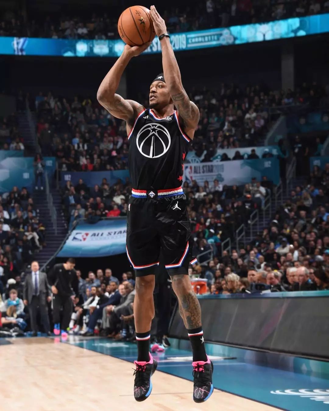 上巨大的差 上巨大的差