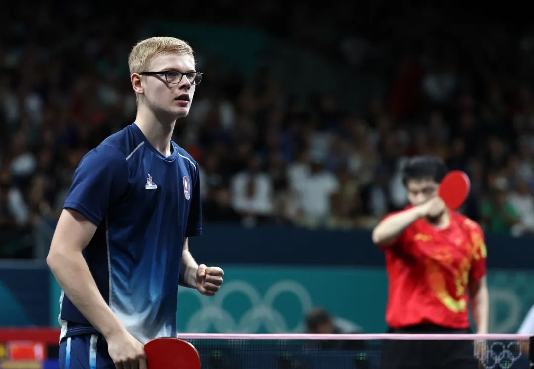 在防守端 在防守端