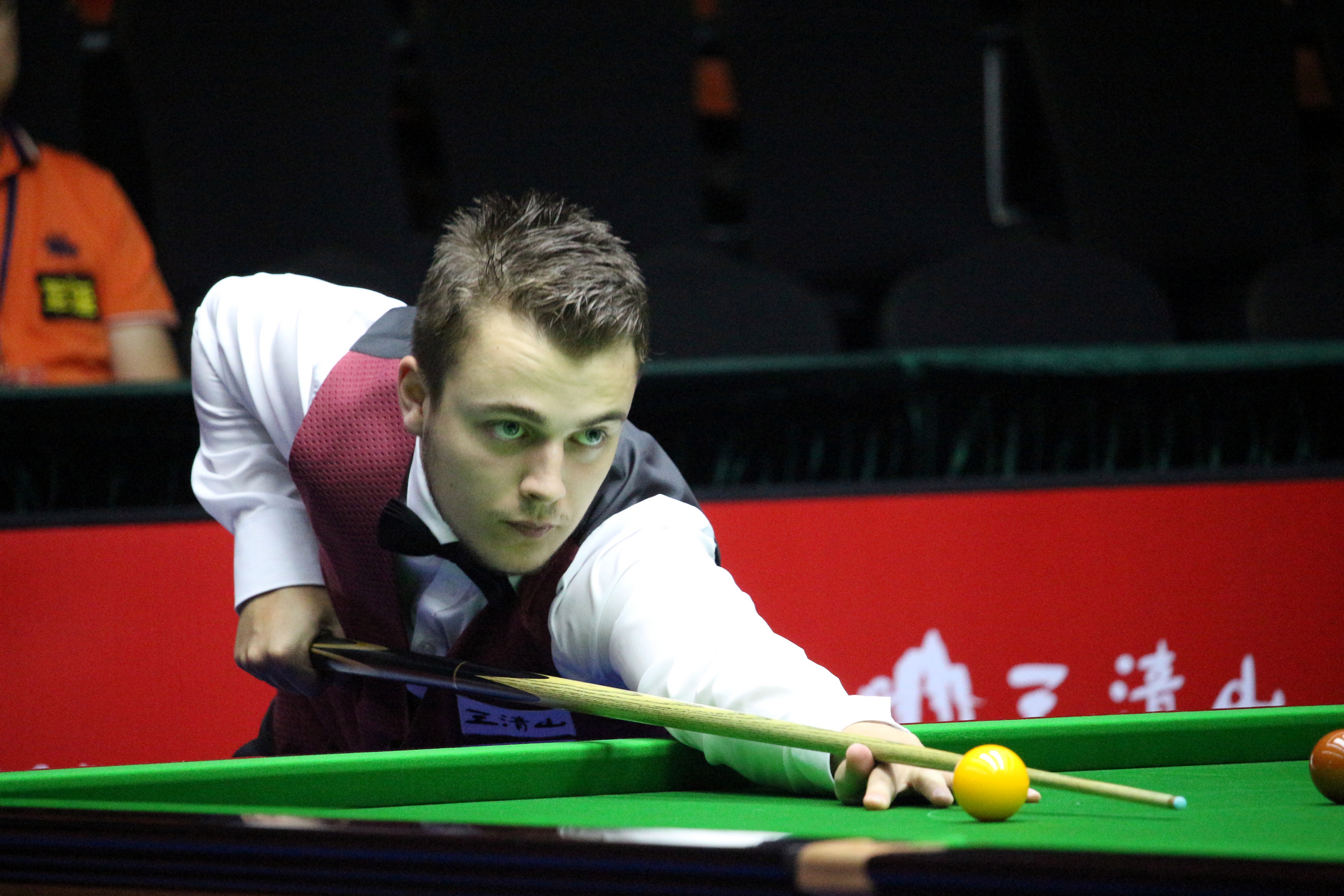 破过掉穆迪 破过掉穆迪